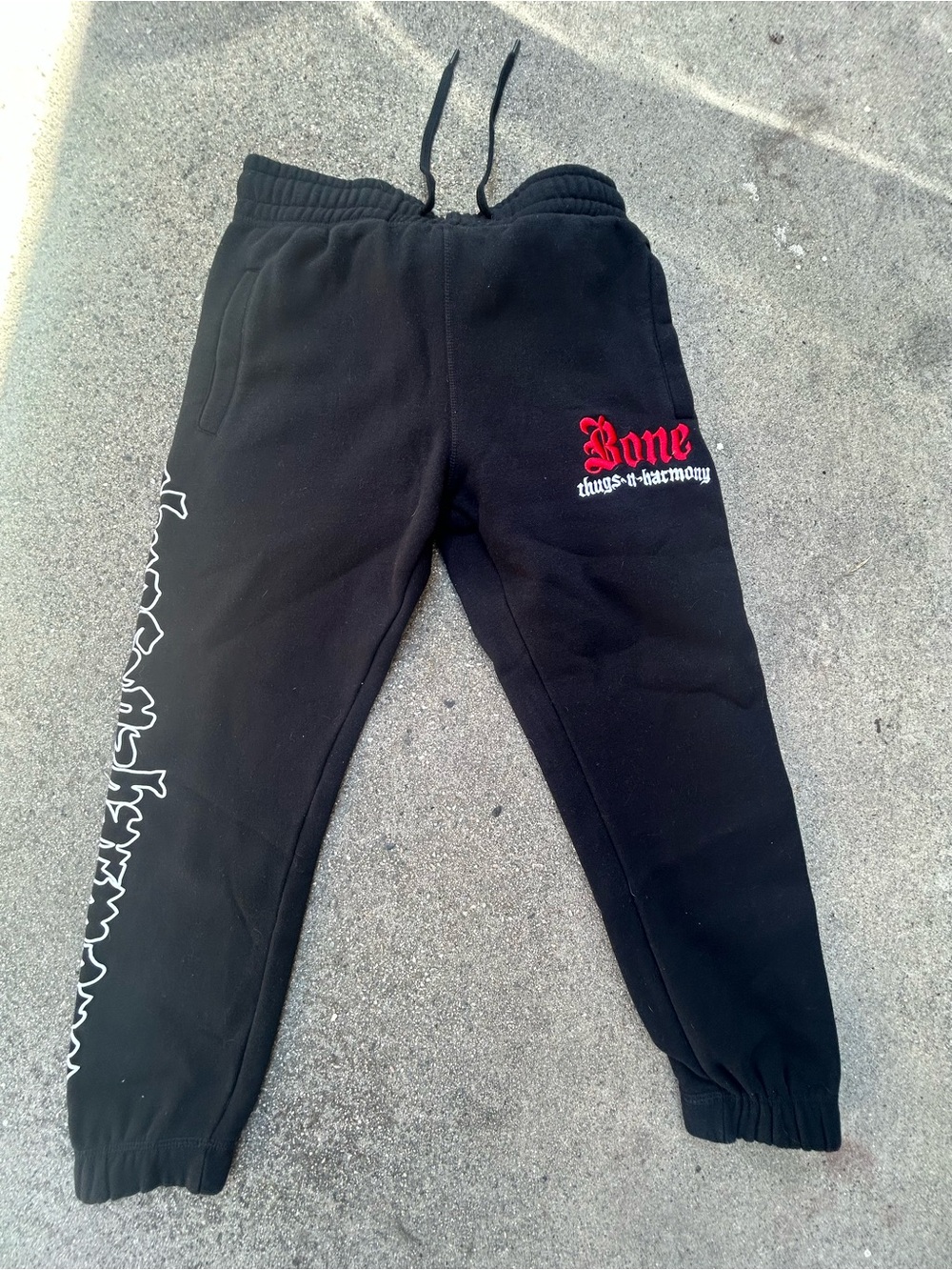 Bone Thugs n Harmony Embroidered Joggers size SMALL